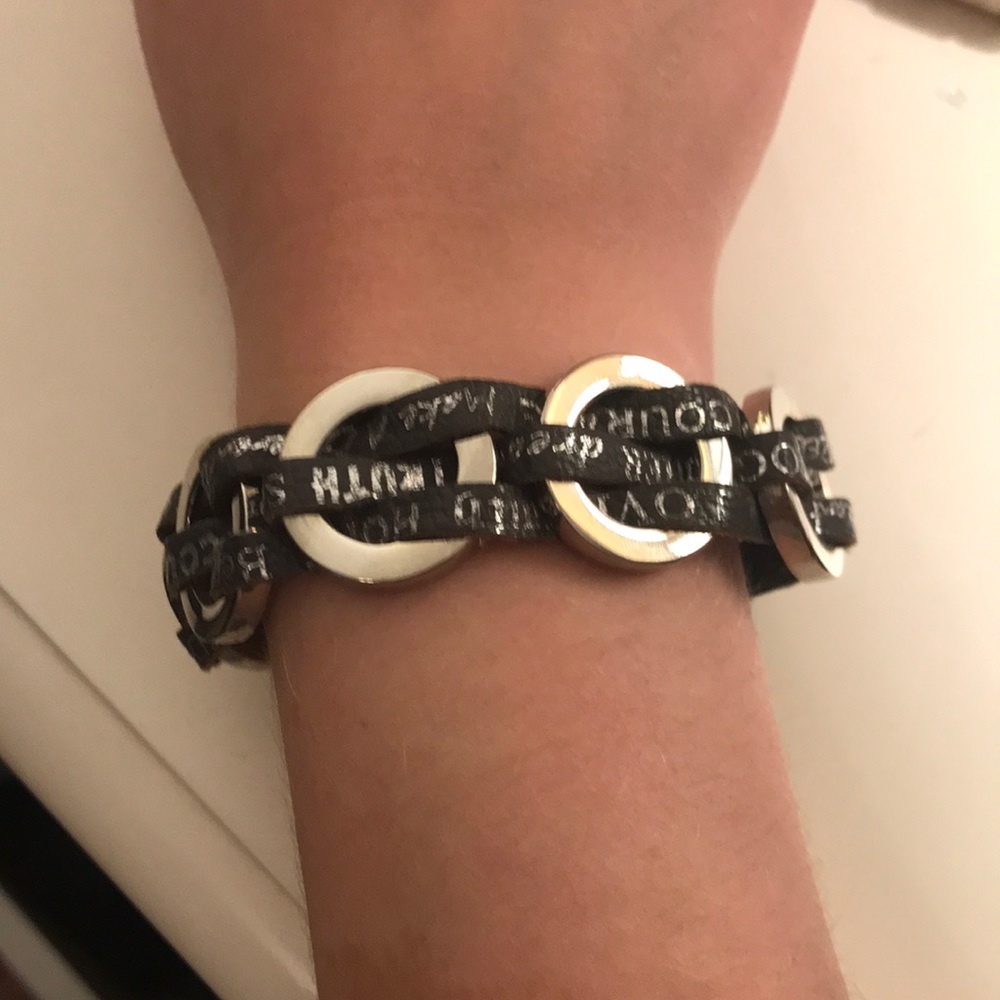 Good works make a difference bracelete
